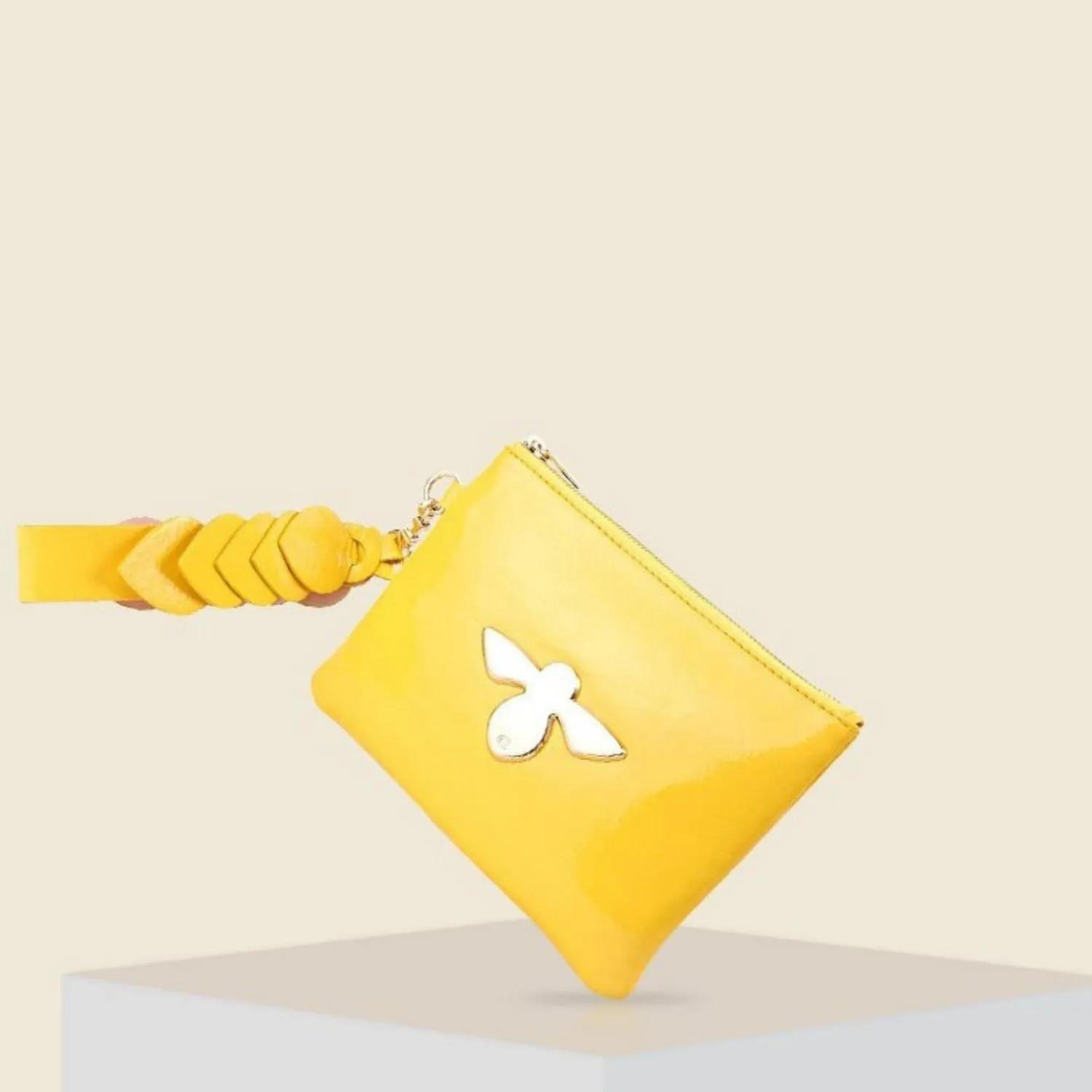 Bee Clutch - Daffodil